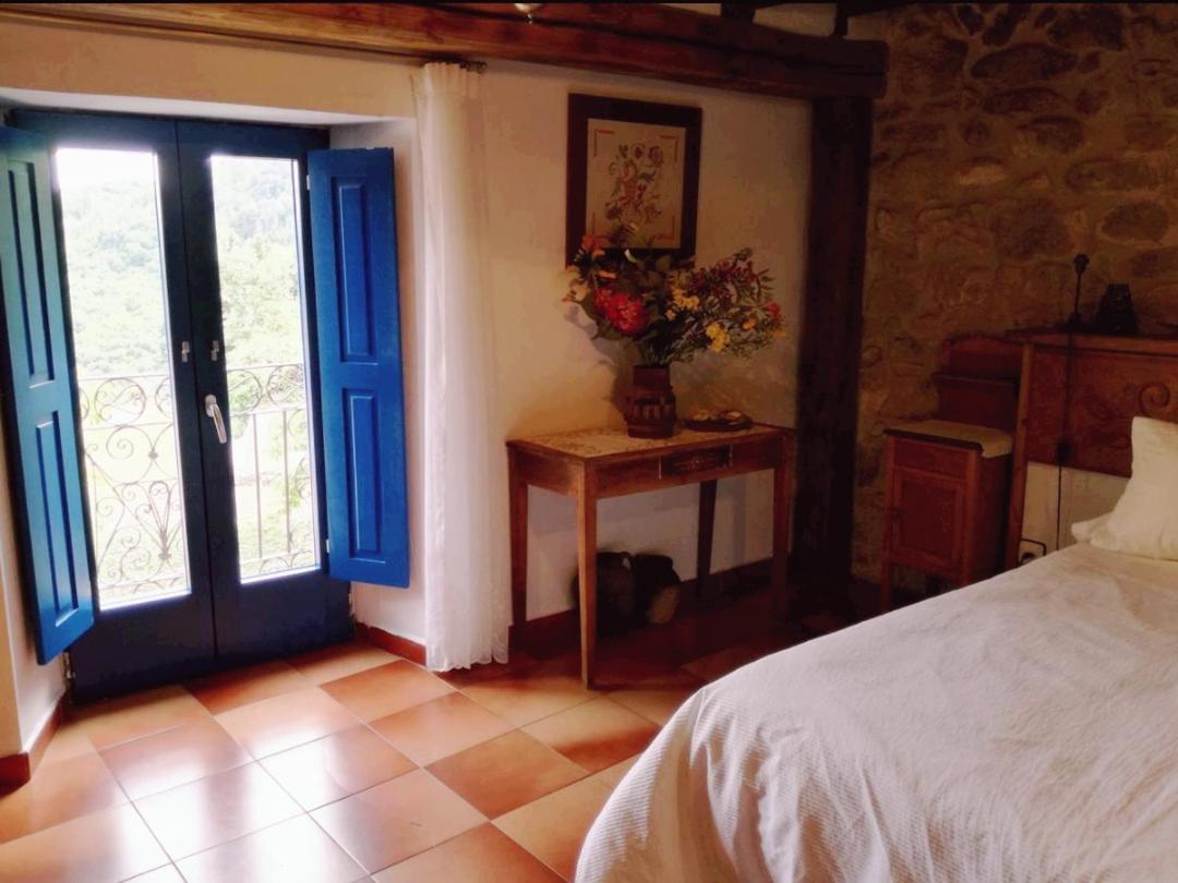 Affittacamere Casa Lucia Mogarraz Esterno foto